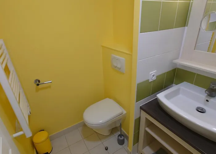 Dans Village Normandy Garden, Pierre & Prázdninový dům *